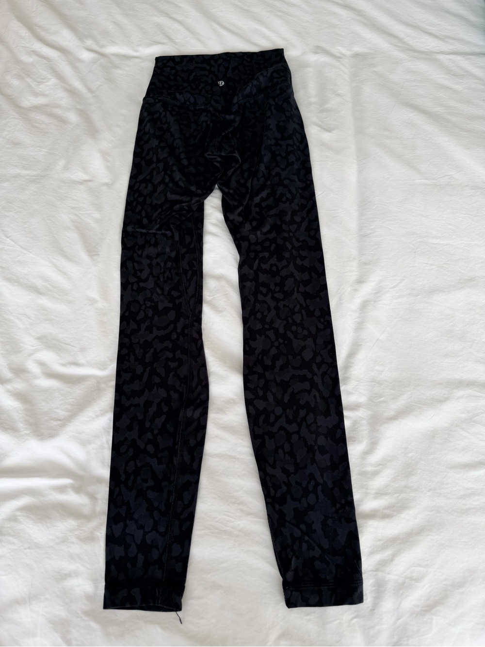 Lululemon Black leopard print High-Waist Leggings - Picture 2 of 3